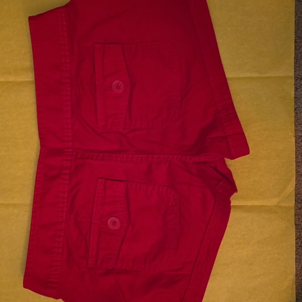 Express Shorts. Size 6. Color Red - Picture 2 of 2